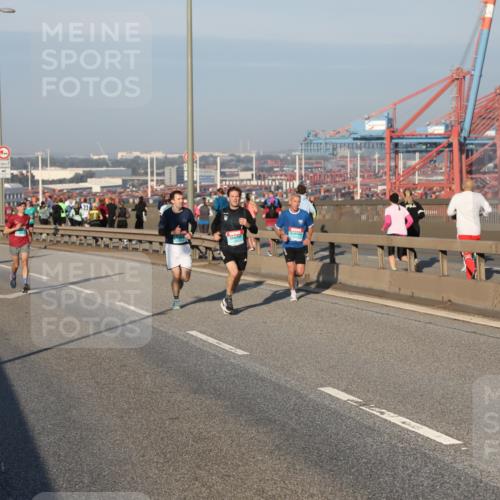 03.10.2025 - Köhlbrandbrückenlauf Yannick Fuchs http://msf.ph/oto/9144787 03.10.2025 08:33:26 Position 2  meine-sportfotos.de
