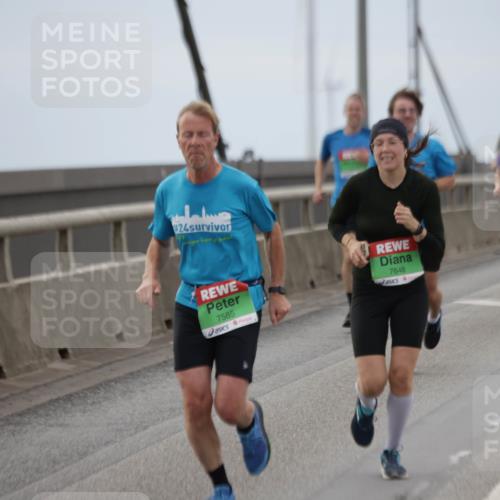 03.10.2025 - Köhlbrandbrückenlauf Jannik Wohlers http://msf.ph/oto/9144855 03.10.2025 15:46:17 Position 1 24, 7585, 7648 meine-sportfotos.de