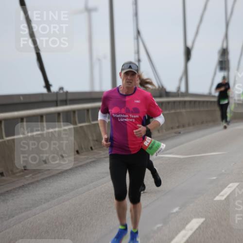 03.10.2025 - Köhlbrandbrückenlauf Jannik Wohlers http://msf.ph/oto/9145092 03.10.2025 15:46:31 Position 1 740, 8133 meine-sportfotos.de