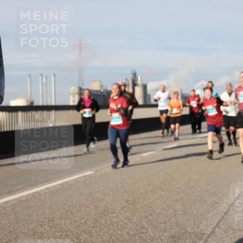 03.10.2025 - Köhlbrandbrückenlauf Lena Gebhardt http://msf.ph/oto/9145162 03.10.2025 10:02:47 Position 2  meine-sportfotos.de