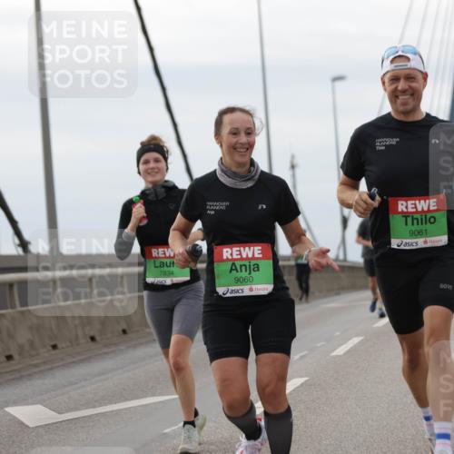 03.10.2025 - Köhlbrandbrückenlauf Jannik Wohlers http://msf.ph/oto/9145408 03.10.2025 15:47:04 Position 1 7834, 9060, 9061 meine-sportfotos.de