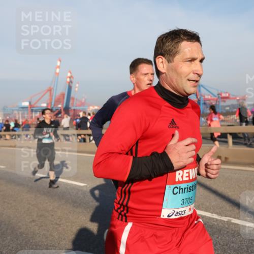 03.10.2025 - Köhlbrandbrückenlauf Yannick Fuchs http://msf.ph/oto/9145535 03.10.2025 08:34:46 Position 2 3705 meine-sportfotos.de