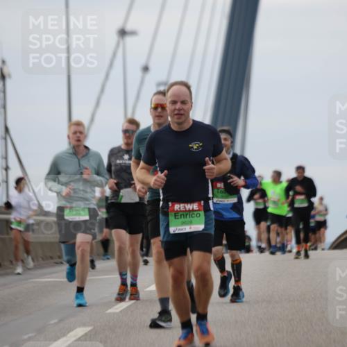03.10.2025 - Köhlbrandbrückenlauf Jannik Wohlers http://msf.ph/oto/9145644 03.10.2025 15:47:23 Position 1 9628, 9150 meine-sportfotos.de