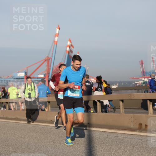 03.10.2025 - Köhlbrandbrückenlauf Yannick Fuchs http://msf.ph/oto/9145671 03.10.2025 08:35:04 Position 2 1023 meine-sportfotos.de