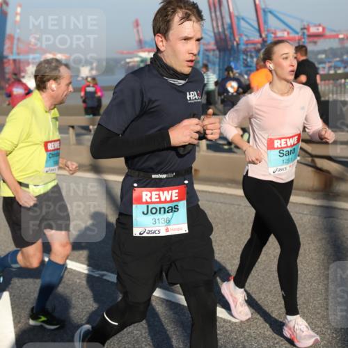 03.10.2025 - Köhlbrandbrückenlauf Yannick Fuchs http://msf.ph/oto/9145993 03.10.2025 08:35:40 Position 2 3136, 1251 meine-sportfotos.de