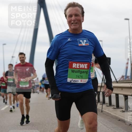 03.10.2025 - Köhlbrandbrückenlauf Jannik Wohlers http://msf.ph/oto/9145994 03.10.2025 15:47:54 Position 1 7476 meine-sportfotos.de
