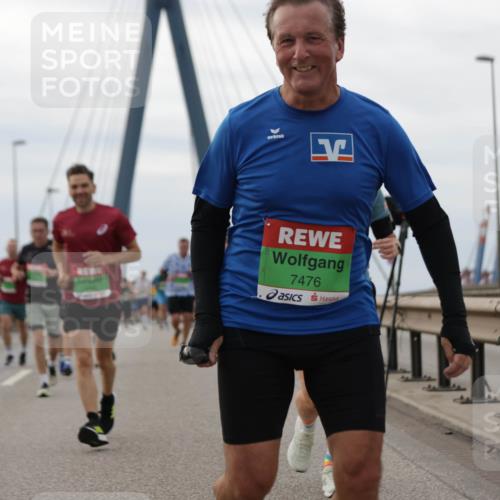 03.10.2025 - Köhlbrandbrückenlauf Jannik Wohlers http://msf.ph/oto/9145995 03.10.2025 15:47:54 Position 1 7476 meine-sportfotos.de