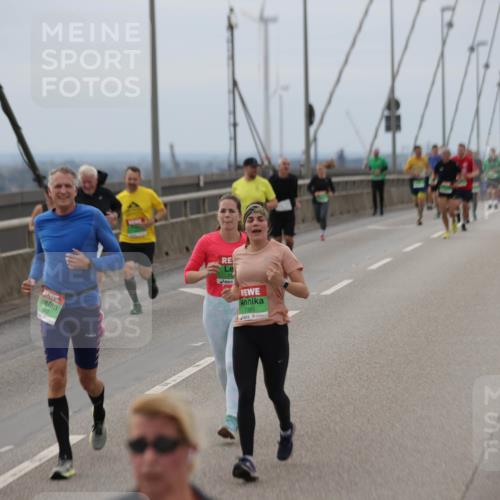 03.10.2025 - Köhlbrandbrückenlauf Jannik Wohlers http://msf.ph/oto/9146130 03.10.2025 15:48:28 Position 1 3, 7393 meine-sportfotos.de