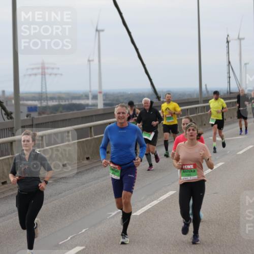 03.10.2025 - Köhlbrandbrückenlauf Jannik Wohlers http://msf.ph/oto/9146143 03.10.2025 15:48:30 Position 1 7393 meine-sportfotos.de