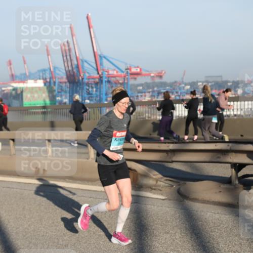 03.10.2025 - Köhlbrandbrückenlauf Yannick Fuchs http://msf.ph/oto/9146162 03.10.2025 08:35:58 Position 2  meine-sportfotos.de