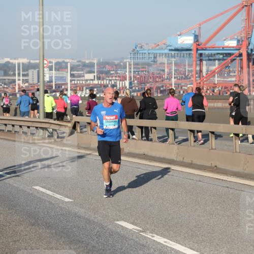 03.10.2025 - Köhlbrandbrückenlauf Yannick Fuchs http://msf.ph/oto/9146168 03.10.2025 08:35:59 Position 2  meine-sportfotos.de