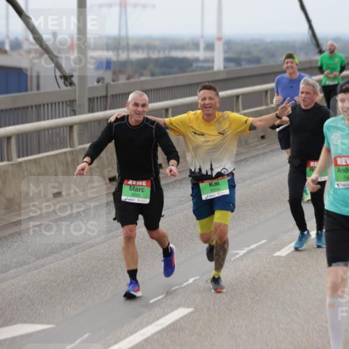 03.10.2025 - Köhlbrandbrückenlauf Jannik Wohlers http://msf.ph/oto/9146272 03.10.2025 15:48:44 Position 1 7488, 9304, 9300 meine-sportfotos.de
