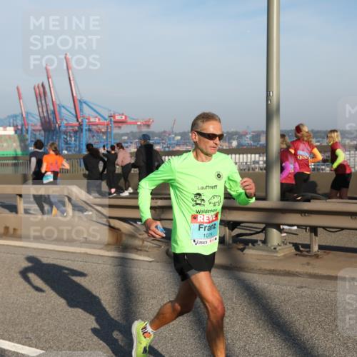 03.10.2025 - Köhlbrandbrückenlauf Yannick Fuchs http://msf.ph/oto/9146346 03.10.2025 08:36:15 Position 2 1079, 118, 8, 28 meine-sportfotos.de