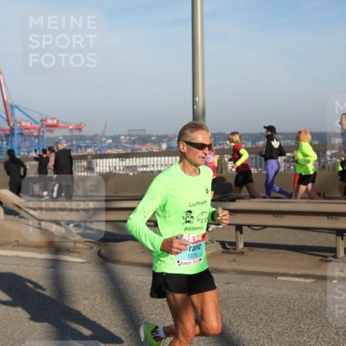 03.10.2025 - Köhlbrandbrückenlauf Yannick Fuchs http://msf.ph/oto/9146349 03.10.2025 08:36:15 Position 2 0, 1079 meine-sportfotos.de