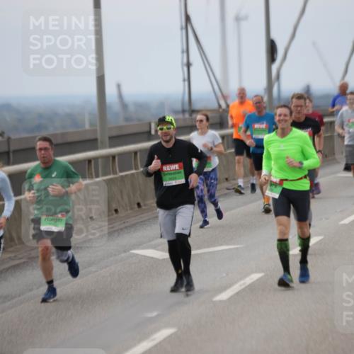 03.10.2025 - Köhlbrandbrückenlauf Jannik Wohlers http://msf.ph/oto/9146373 03.10.2025 15:48:55 Position 1 7667, 9624 meine-sportfotos.de