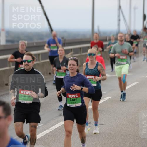 03.10.2025 - Köhlbrandbrückenlauf Jannik Wohlers http://msf.ph/oto/9146605 03.10.2025 15:49:26 Position 1 7457, 7482 meine-sportfotos.de