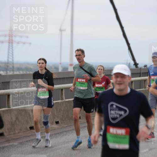 03.10.2025 - Köhlbrandbrückenlauf Jannik Wohlers http://msf.ph/oto/9146670 03.10.2025 15:49:37 Position 1 7252, 7253, 2025 meine-sportfotos.de