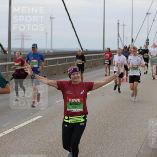 03.10.2025 - Köhlbrandbrückenlauf Jannik Wohlers http://msf.ph/oto/9146695 03.10.2025 15:49:39 Position 1 2025, 9284, 7854 meine-sportfotos.de