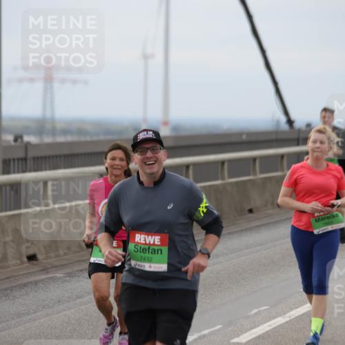 03.10.2025 - Köhlbrandbrückenlauf Jannik Wohlers http://msf.ph/oto/9146771 03.10.2025 15:49:44 Position 1 7432, 7663 meine-sportfotos.de