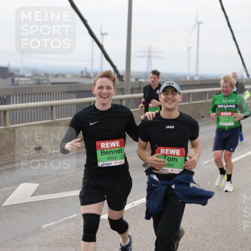 03.10.2025 - Köhlbrandbrückenlauf Jannik Wohlers http://msf.ph/oto/9146833 03.10.2025 15:49:48 Position 1 9731, 9611, 9403, 0404 meine-sportfotos.de