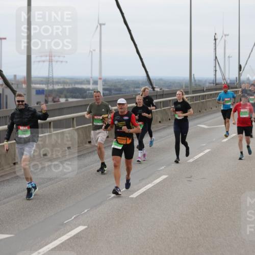 03.10.2025 - Köhlbrandbrückenlauf Jannik Wohlers http://msf.ph/oto/9146946 03.10.2025 15:50:01 Position 1  meine-sportfotos.de