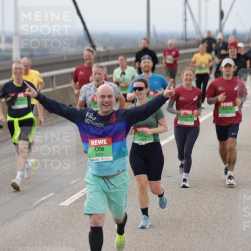 03.10.2025 - Köhlbrandbrückenlauf Jannik Wohlers http://msf.ph/oto/9147087 03.10.2025 15:50:16 Position 1 9152, 14, 0, 9055, 8451, 7542 meine-sportfotos.de
