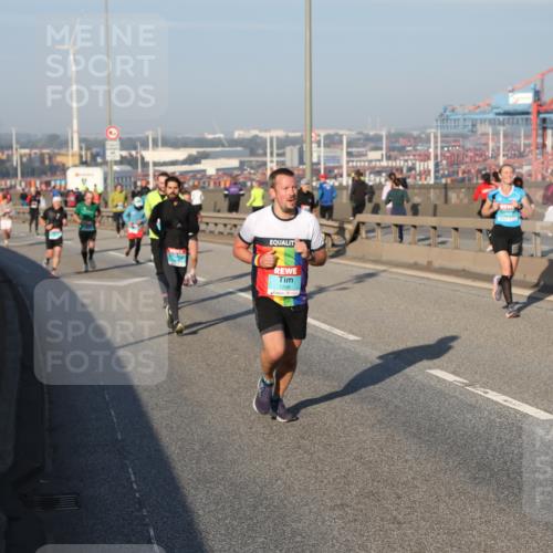 03.10.2025 - Köhlbrandbrückenlauf Yannick Fuchs http://msf.ph/oto/9147088 03.10.2025 08:37:52 Position 2 1248 meine-sportfotos.de