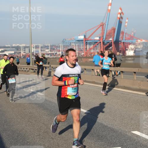 03.10.2025 - Köhlbrandbrückenlauf Yannick Fuchs http://msf.ph/oto/9147104 03.10.2025 08:37:53 Position 2 1248 meine-sportfotos.de