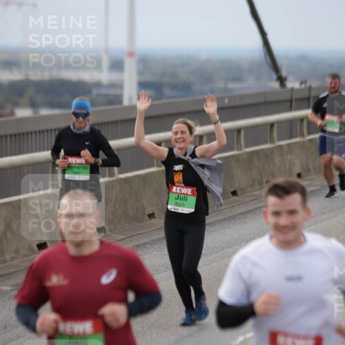 03.10.2025 - Köhlbrandbrückenlauf Jannik Wohlers http://msf.ph/oto/9147333 03.10.2025 15:50:36 Position 1 2016, 9325, 40 meine-sportfotos.de