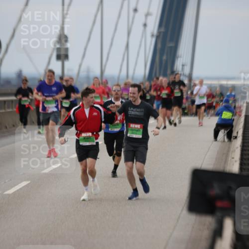 03.10.2025 - Köhlbrandbrückenlauf Jannik Wohlers http://msf.ph/oto/9147366 03.10.2025 15:50:39 Position 1 9316 meine-sportfotos.de