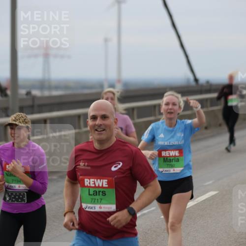 03.10.2025 - Köhlbrandbrückenlauf Jannik Wohlers http://msf.ph/oto/9147547 03.10.2025 15:51:03 Position 1 7194, 7717, 7792 meine-sportfotos.de