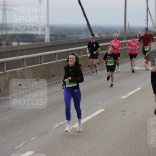 03.10.2025 - Köhlbrandbrückenlauf Jannik Wohlers http://msf.ph/oto/9147885 03.10.2025 15:51:39 Position 1 7427 meine-sportfotos.de