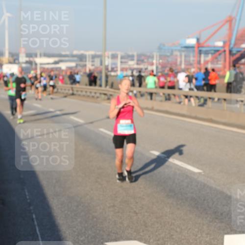 03.10.2025 - Köhlbrandbrückenlauf Yannick Fuchs http://msf.ph/oto/9148226 03.10.2025 08:39:36 Position 2  meine-sportfotos.de