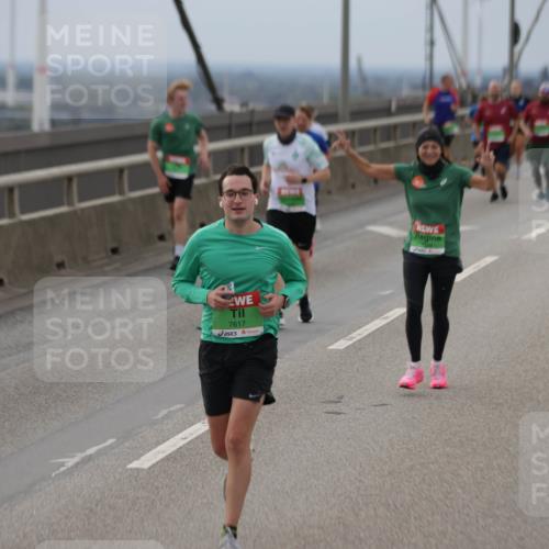 03.10.2025 - Köhlbrandbrückenlauf Jannik Wohlers http://msf.ph/oto/9148257 03.10.2025 15:52:16 Position 1 7617 meine-sportfotos.de