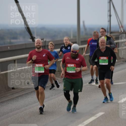 03.10.2025 - Köhlbrandbrückenlauf Jannik Wohlers http://msf.ph/oto/9148286 03.10.2025 15:52:23 Position 1 7548, 7565, 9095, 44 meine-sportfotos.de