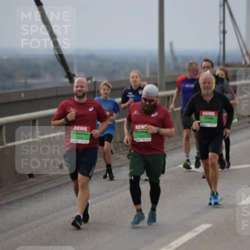 03.10.2025 - Köhlbrandbrückenlauf Jannik Wohlers http://msf.ph/oto/9148287 03.10.2025 15:52:23 Position 1 7548, 7565, 9095 meine-sportfotos.de