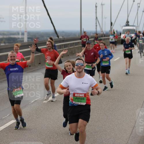 03.10.2025 - Köhlbrandbrückenlauf Jannik Wohlers http://msf.ph/oto/9148411 03.10.2025 15:52:32 Position 1 9612, 8899, 7810 meine-sportfotos.de