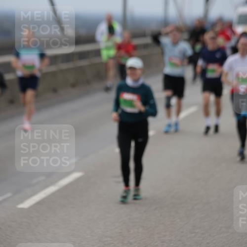 03.10.2025 - Köhlbrandbrückenlauf Jannik Wohlers http://msf.ph/oto/9148500 03.10.2025 15:52:39 Position 1 1 meine-sportfotos.de
