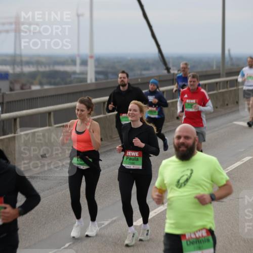 03.10.2025 - Köhlbrandbrückenlauf Jannik Wohlers http://msf.ph/oto/9148612 03.10.2025 15:52:45 Position 1 1111, 7188 meine-sportfotos.de