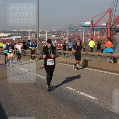 03.10.2025 - Köhlbrandbrückenlauf Yannick Fuchs http://msf.ph/oto/9148616 03.10.2025 08:40:05 Position 2  meine-sportfotos.de