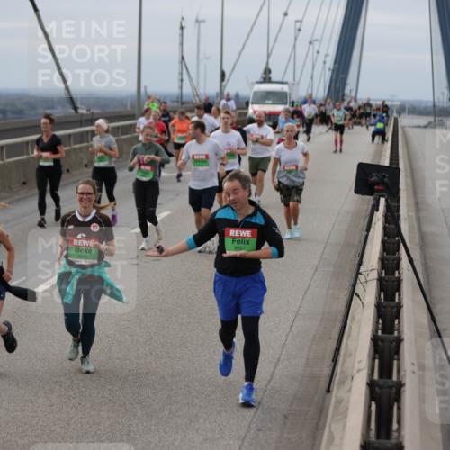 03.10.2025 - Köhlbrandbrückenlauf Jannik Wohlers http://msf.ph/oto/9149313 03.10.2025 15:53:47 Position 1 8006, 8007 meine-sportfotos.de