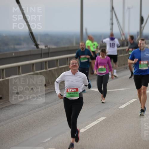 03.10.2025 - Köhlbrandbrückenlauf Jannik Wohlers http://msf.ph/oto/9149464 03.10.2025 15:54:01 Position 1 9658, 18 meine-sportfotos.de