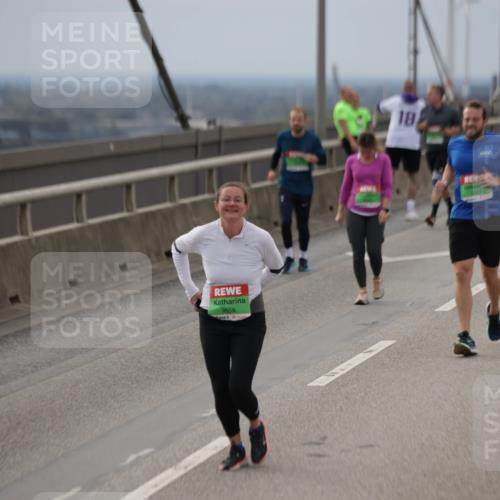 03.10.2025 - Köhlbrandbrückenlauf Jannik Wohlers http://msf.ph/oto/9149479 03.10.2025 15:54:01 Position 1 9658, 18 meine-sportfotos.de