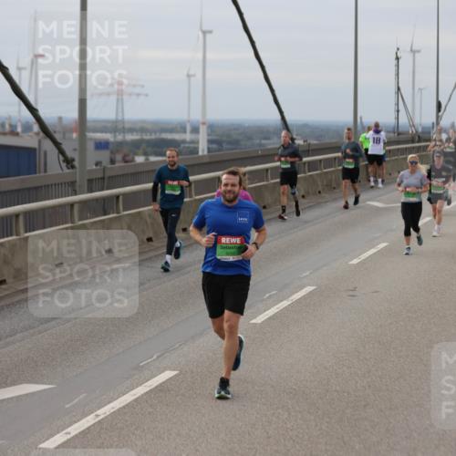 03.10.2025 - Köhlbrandbrückenlauf Jannik Wohlers http://msf.ph/oto/9149510 03.10.2025 15:54:06 Position 1 9252, 18 meine-sportfotos.de
