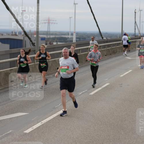 03.10.2025 - Köhlbrandbrückenlauf Jannik Wohlers http://msf.ph/oto/9149567 03.10.2025 15:54:16 Position 1 361, 18 meine-sportfotos.de