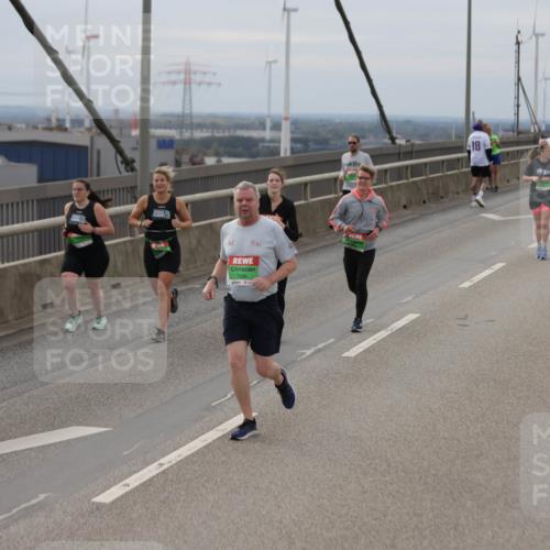 03.10.2025 - Köhlbrandbrückenlauf Jannik Wohlers http://msf.ph/oto/9149569 03.10.2025 15:54:16 Position 1 361, 18 meine-sportfotos.de