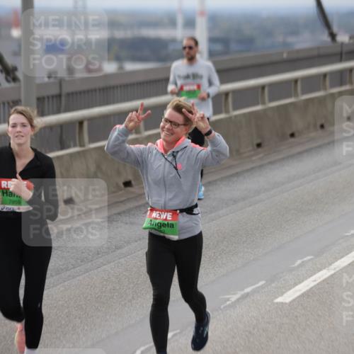 03.10.2025 - Köhlbrandbrückenlauf Jannik Wohlers http://msf.ph/oto/9149588 03.10.2025 15:54:17 Position 1 7959, 18 meine-sportfotos.de
