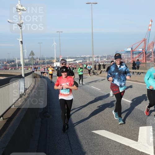 03.10.2025 - Köhlbrandbrückenlauf Yannick Fuchs http://msf.ph/oto/9149789 03.10.2025 08:41:31 Position 2 1119 meine-sportfotos.de