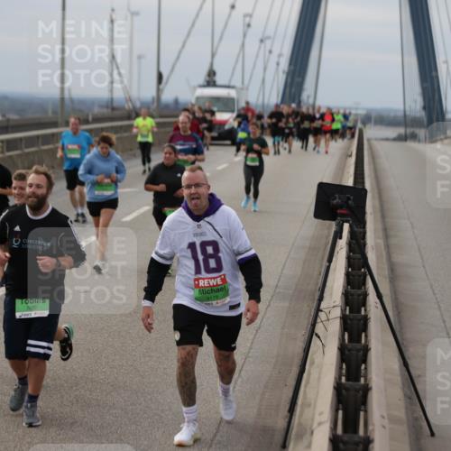 03.10.2025 - Köhlbrandbrückenlauf Jannik Wohlers http://msf.ph/oto/9149791 03.10.2025 15:54:38 Position 1 7443, 7622, 18, 9179 meine-sportfotos.de