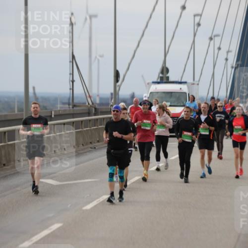 03.10.2025 - Köhlbrandbrückenlauf Jannik Wohlers http://msf.ph/oto/9149902 03.10.2025 15:54:48 Position 1  meine-sportfotos.de